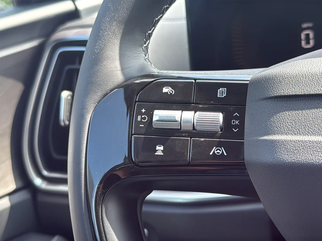 New 2026 Wolf Gray Kia X-Line EX image 16