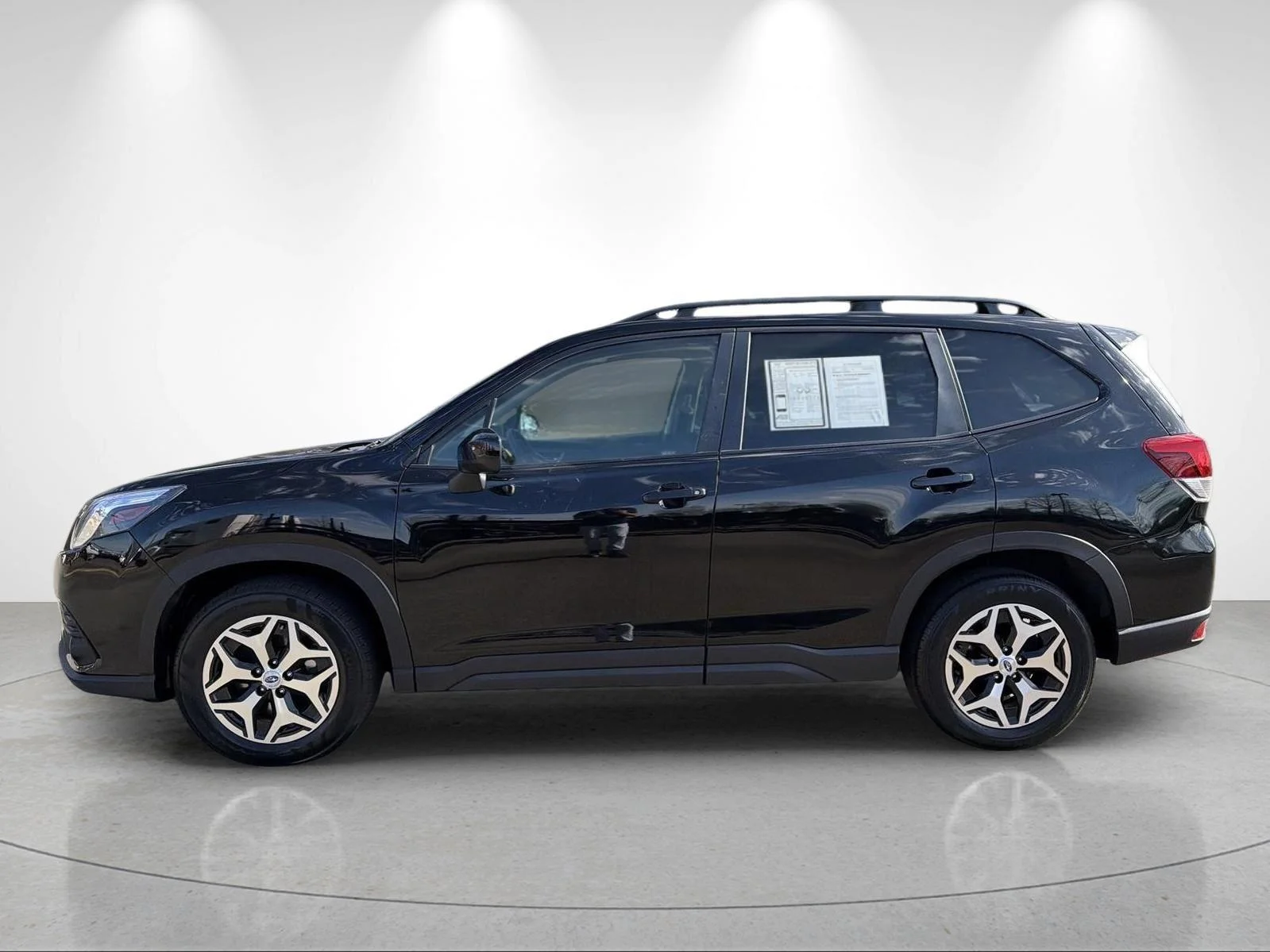 Used 2022  SUBARU 2.5IPREM image 2