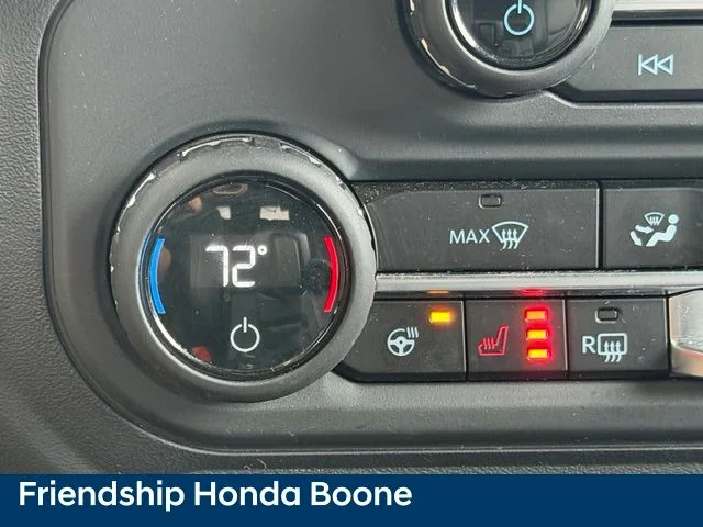 Used 2025 Beige Ford Badlands image 26