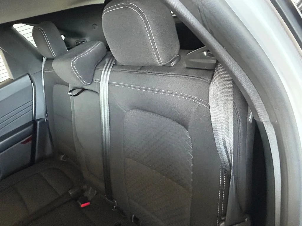 Used 2023 Oxford White Ford Active image 44
