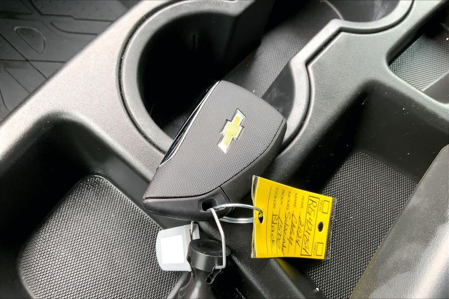 Used 2024 Dark Ash Metallic Chevrolet LT image 15
