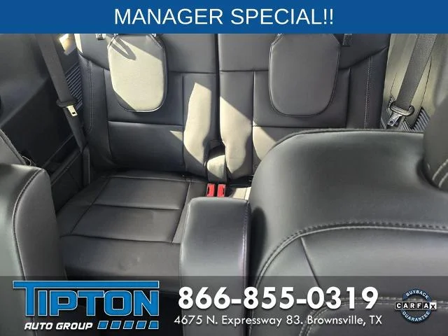 Used 2022 White Ford XLT image 35