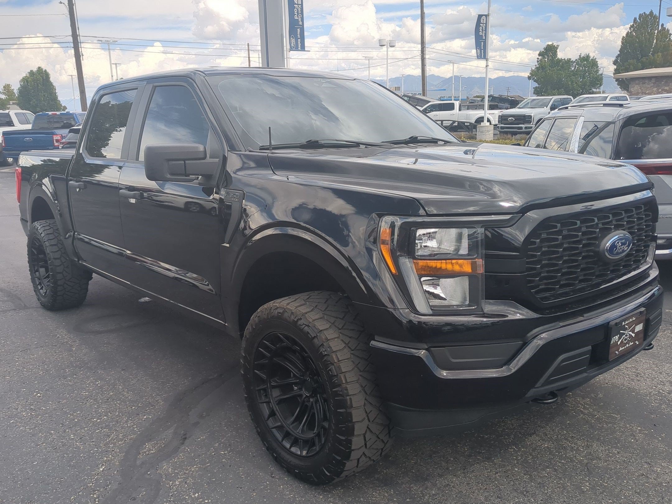 Used 2023 Agate Black Metallic Ford XL image 1