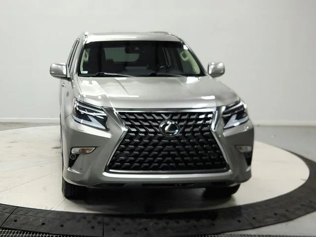 Used 2023 Silver Lexus 460 image 3
