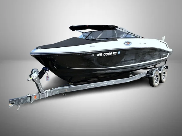 2020 Bayliner VR6 Boat