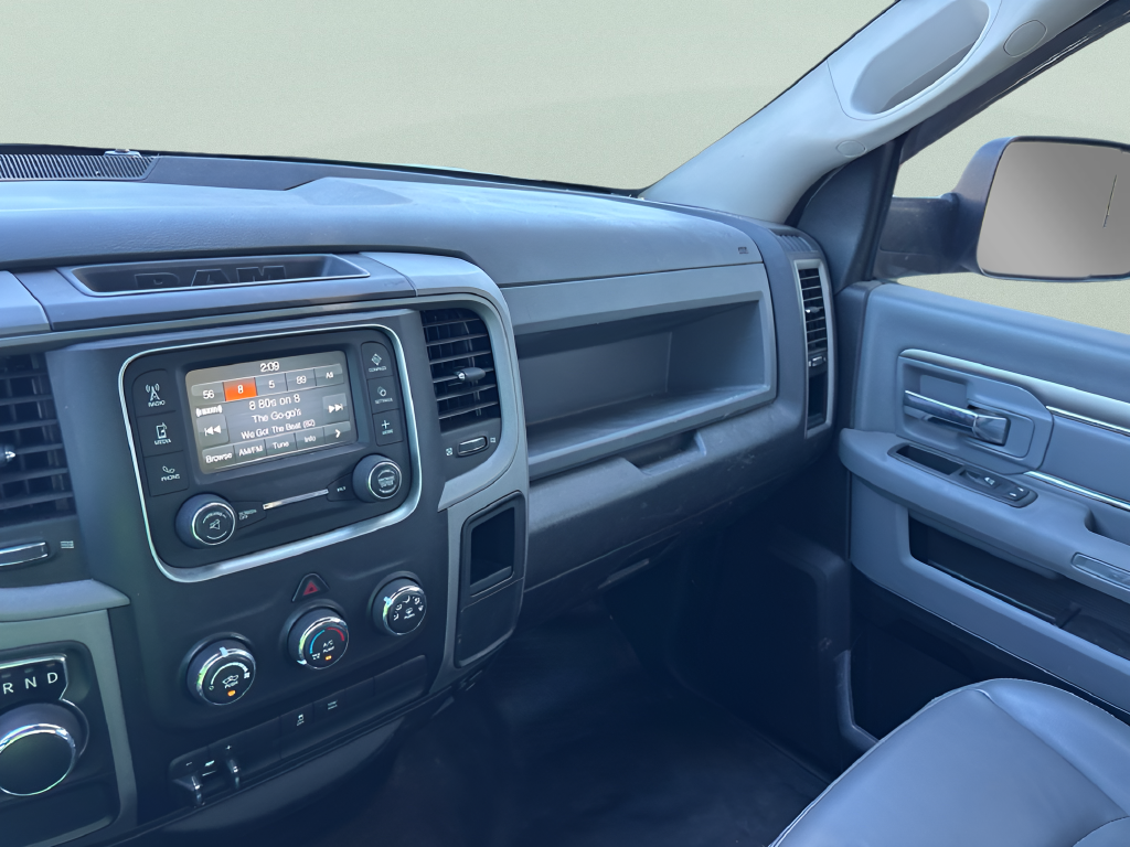 Used 2017 White Ram Tradesman image 33