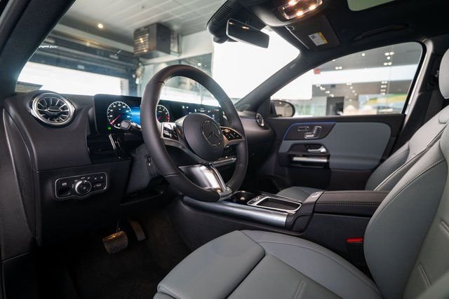Used 2026 Black Mercedes-Benz GLA 250 image 11