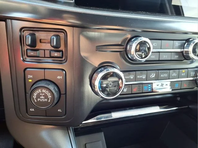 New 2026 Antimatter Blue Metallic Ford Tremor® image 22