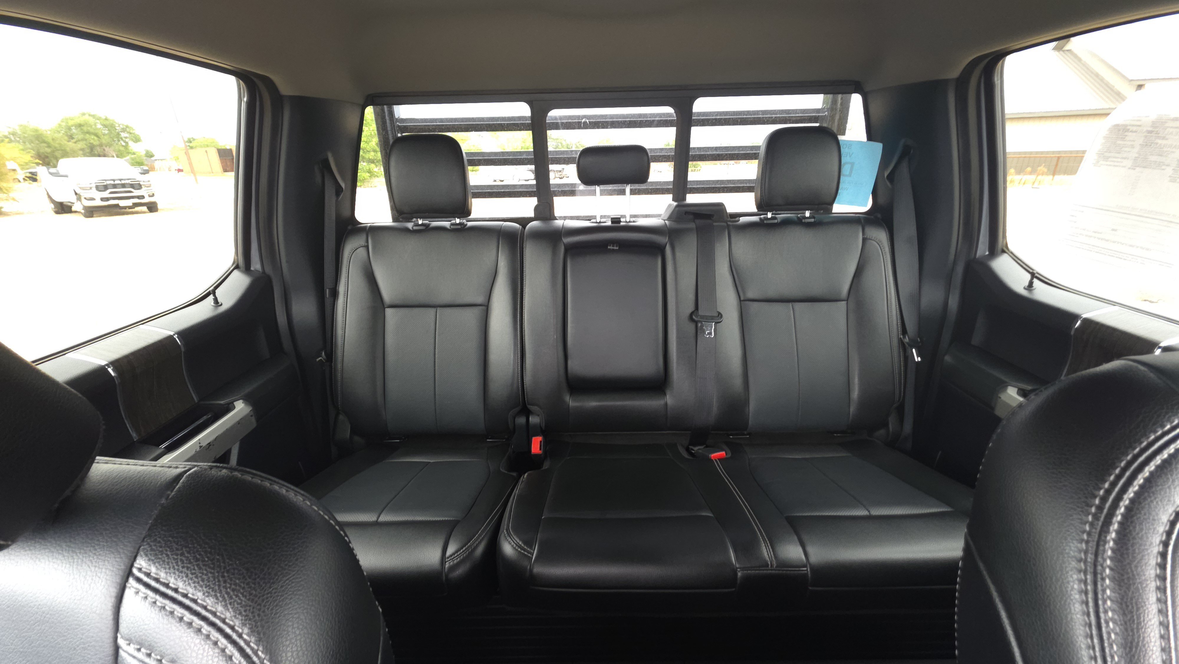 Used 2021 Silver Ford LARIAT image 18