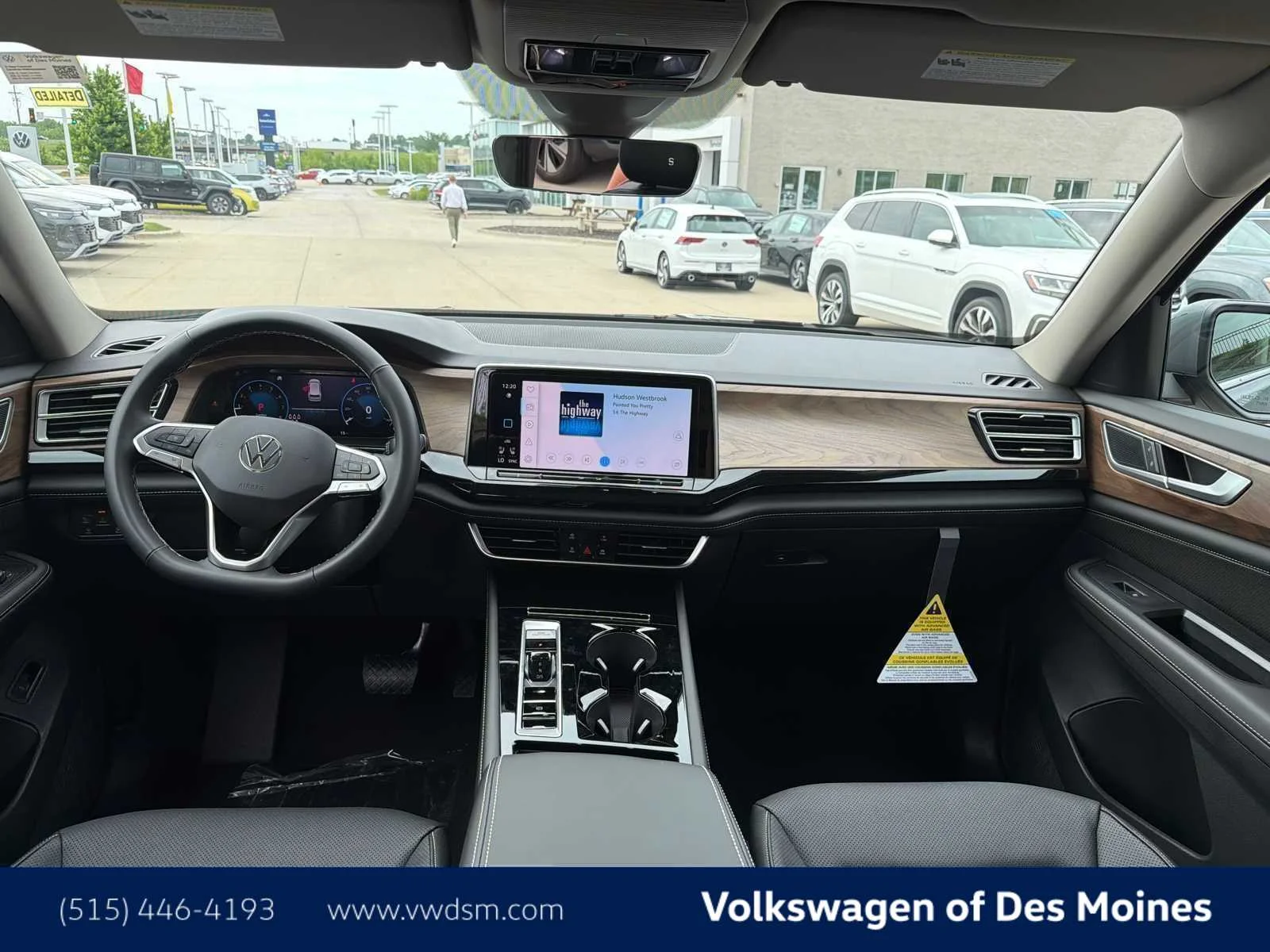 New 2026 Pure Gray Volkswagen 2.0T SE w/Technology image 10