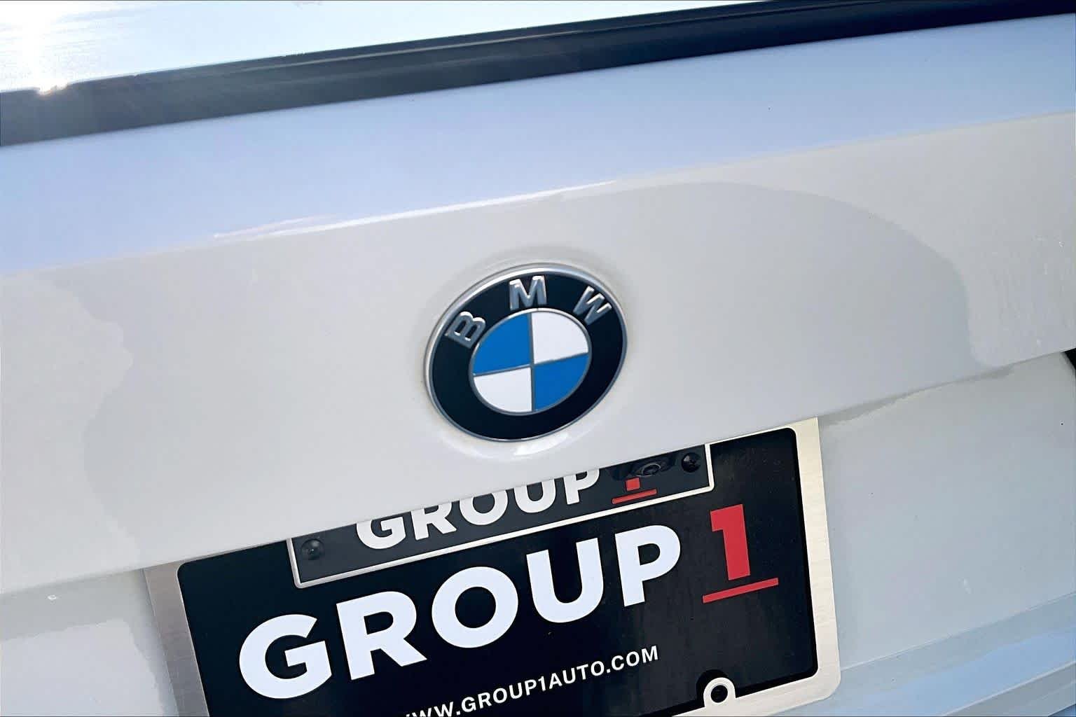 Certified Used 2025 Alpine White BMW Competition xDrive image 9