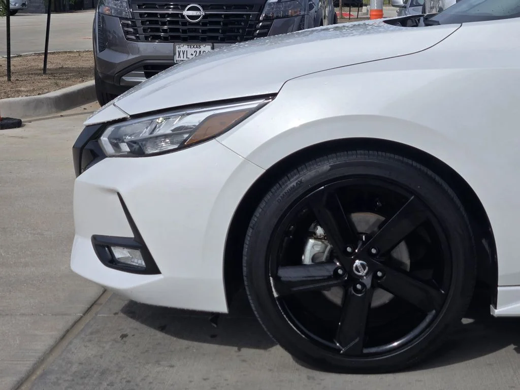 Certified Used 2023 White Nissan SR image 7
