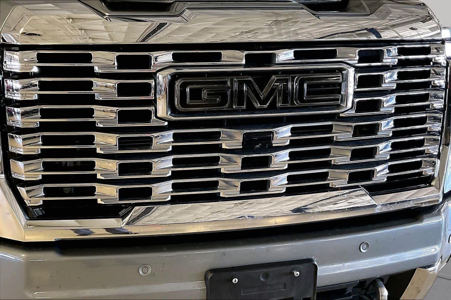 Used 2024 Sterling Metallic GMC Denali image 30