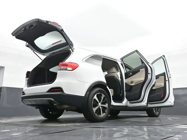 Used 2016 Snow White Pearl Kia EX image 57