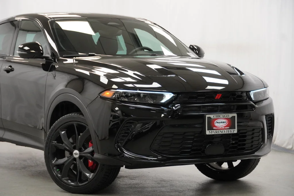 Used 2024  Dodge GT image 9