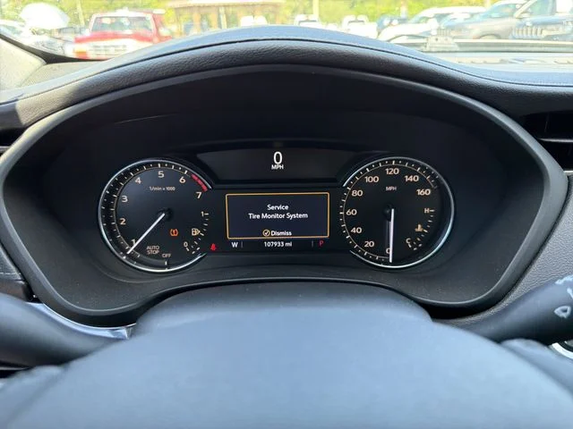 Used 2019 Silver Cadillac Luxury image 29