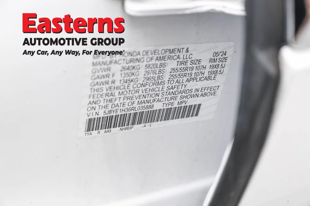 Used 2024 White Acura 3.5L image 39
