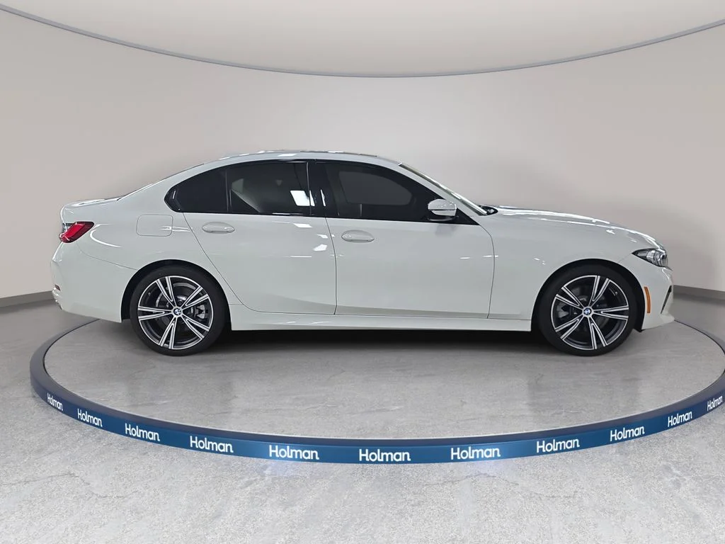 Used 2023 Alpine White BMW 330i image 6