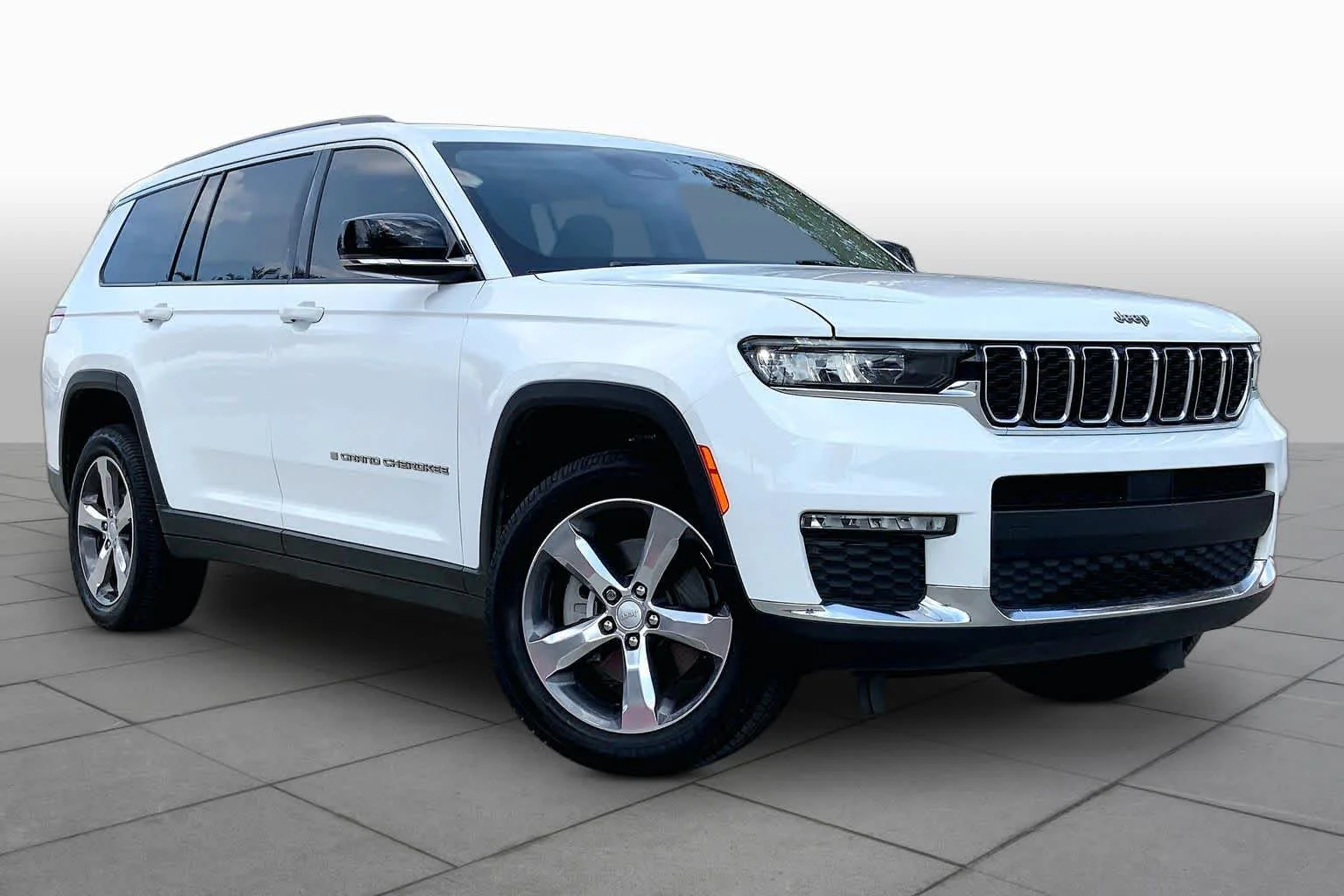 Used 2021 Bright White Clearcoat Jeep Limited image 2