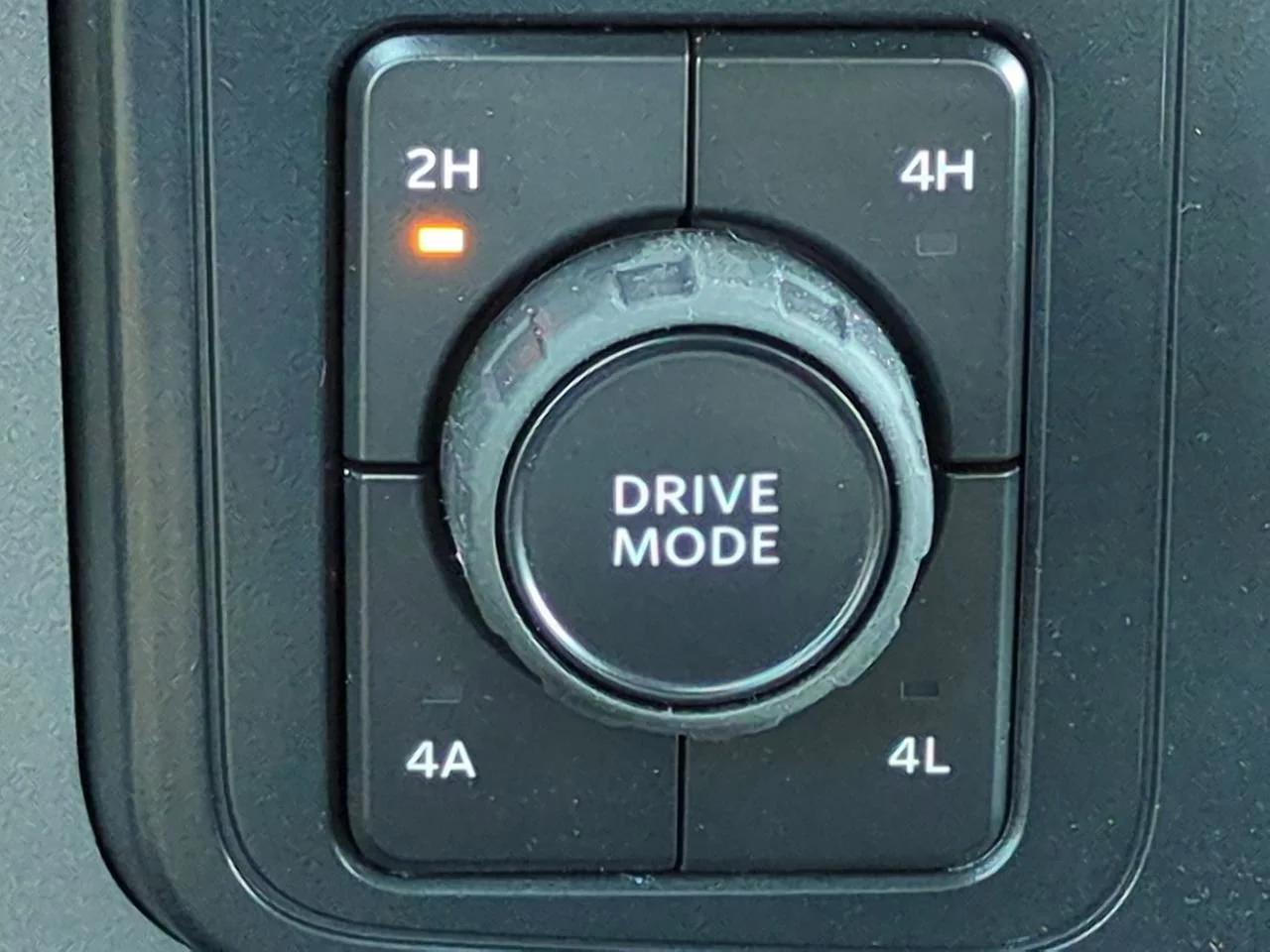2025 Ford F-150 Lariat - Photo 25
