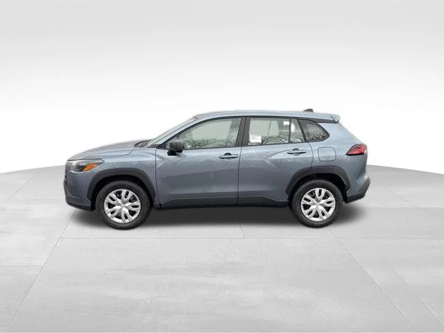 2026 Toyota Corolla Cross L - Photo 2