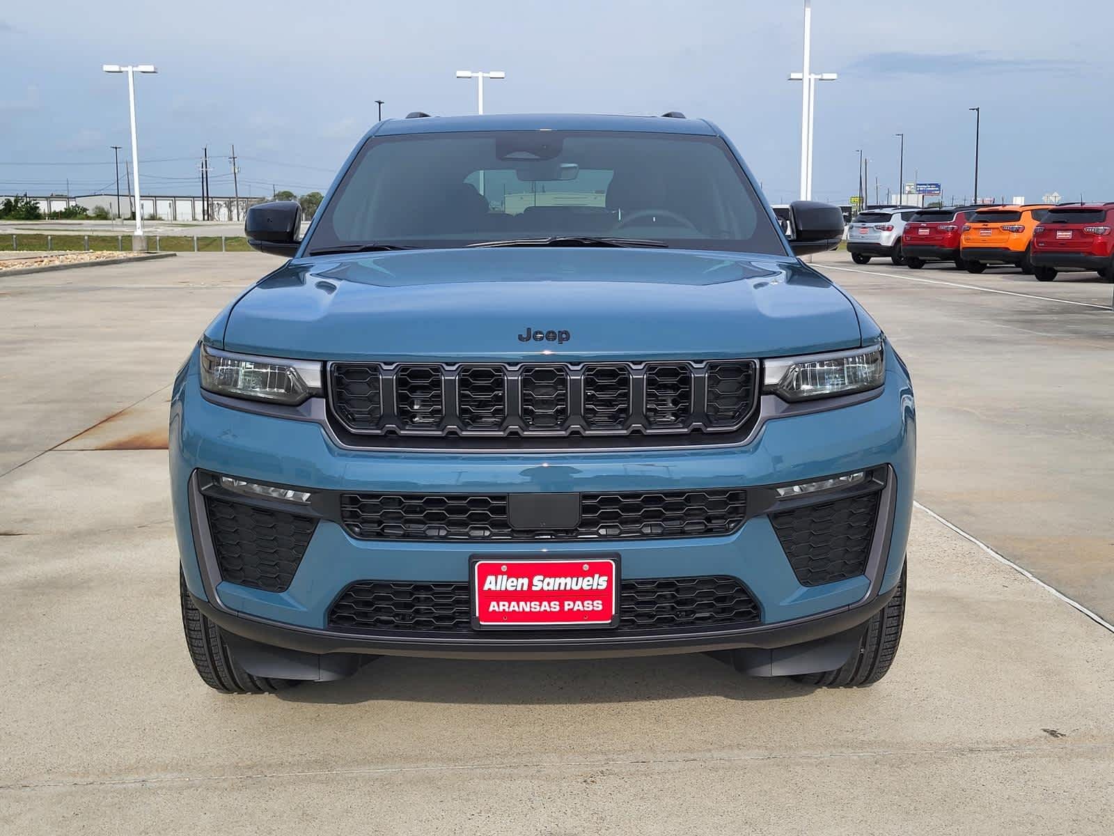 New 2026 Steel Blue Exterior Paint Jeep Limited image 8