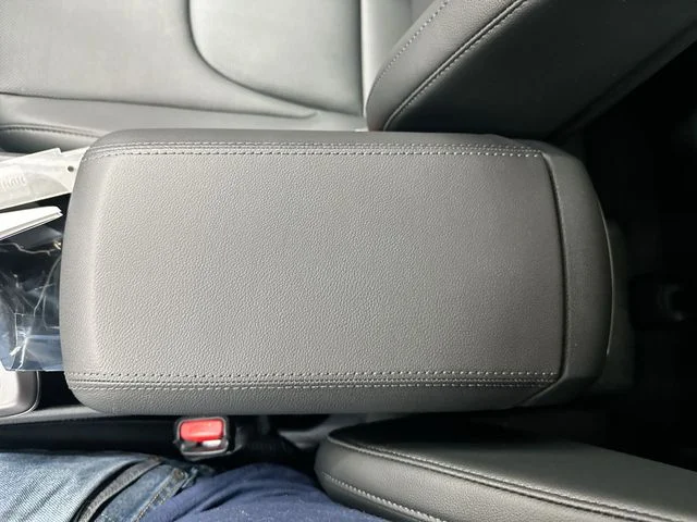 New 2026 Glacial White Pearl Kia EX image 22