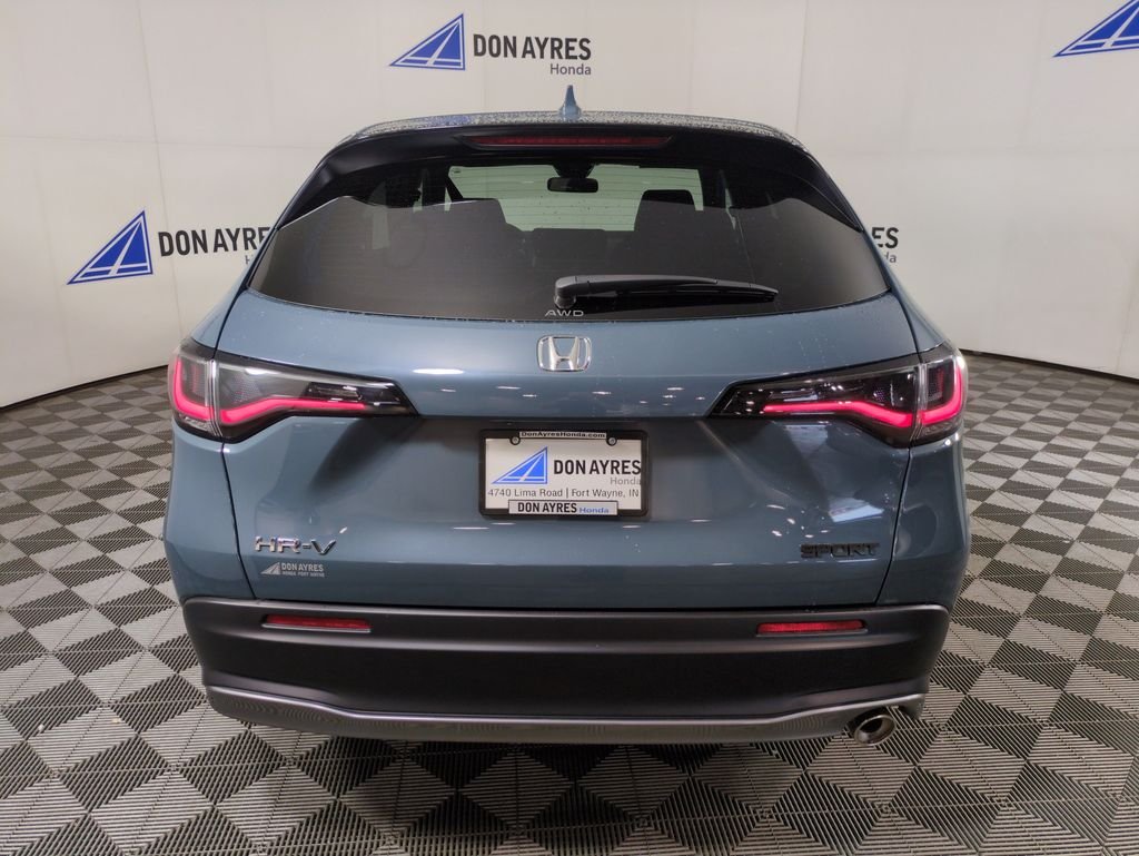 Certified Used 2025  Honda Sport image 5
