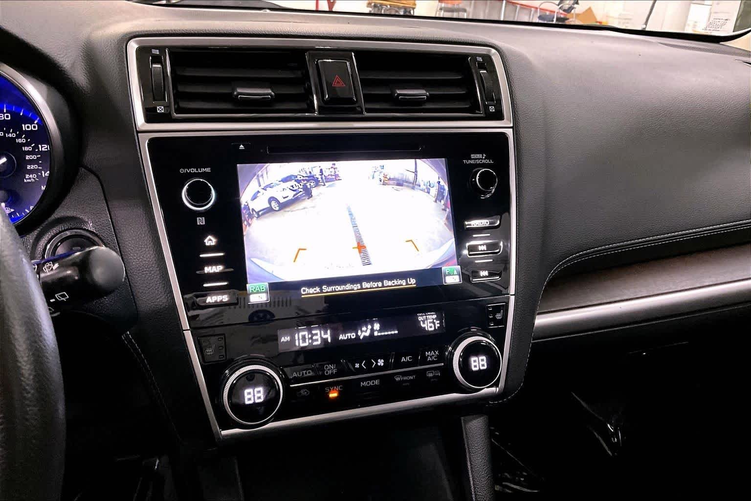 Used 2019 Ice Silver Metallic Subaru Limited image 27