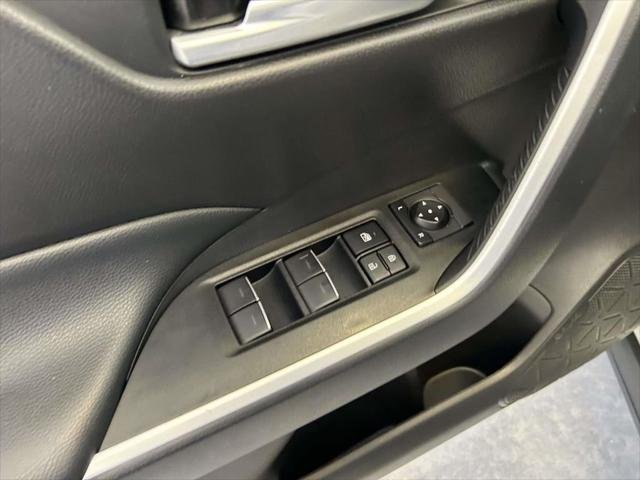 Certified Used 2025 ICE CAP Toyota  image 16