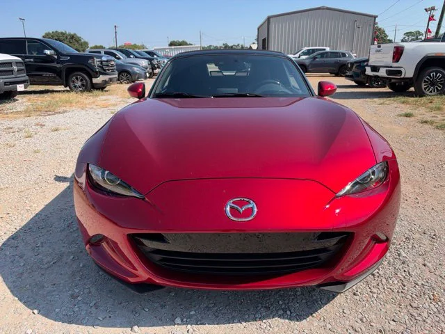 Used 2022 Red Mazda Grand Touring image 4