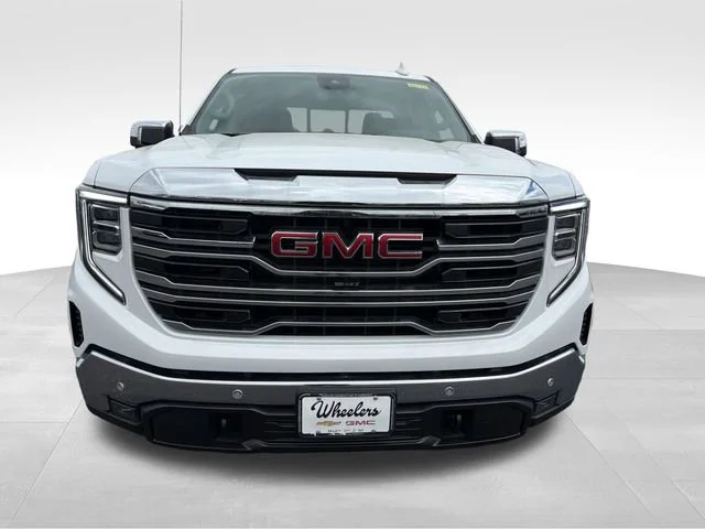 2026 GMC Sierra 1500 SLT - Photo 10