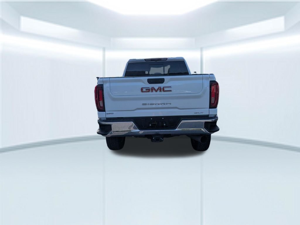 Used 2023 White GMC SLT image 3