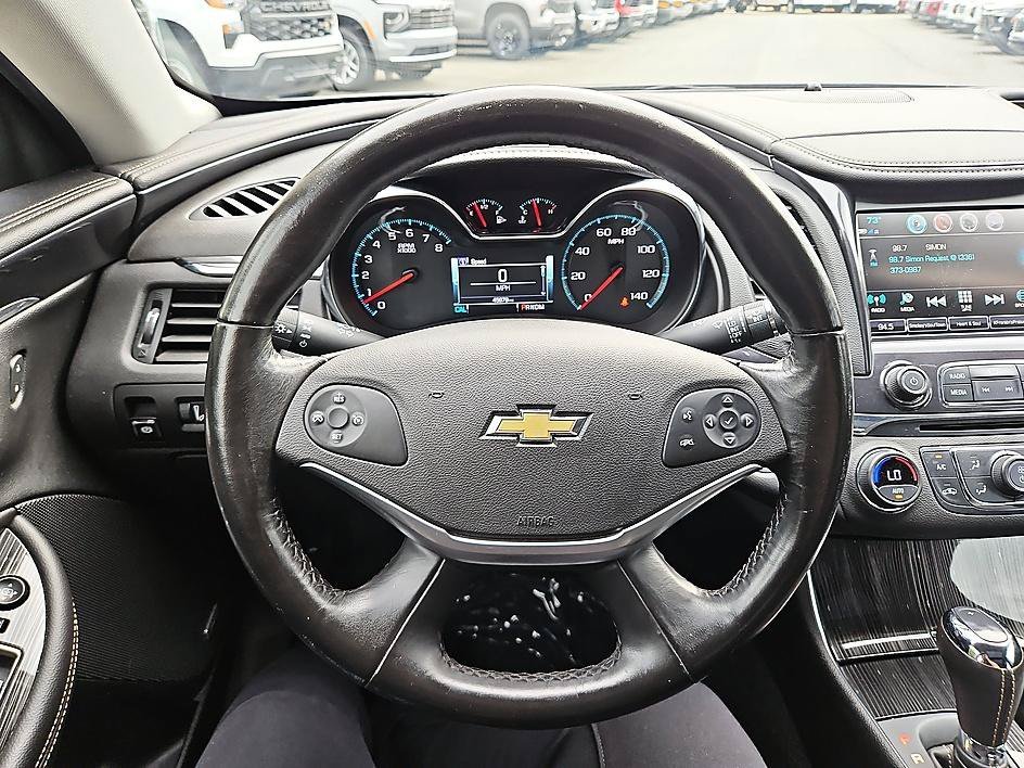 Used 2018 Nightfall Gray Metallic Chevrolet LT image 19