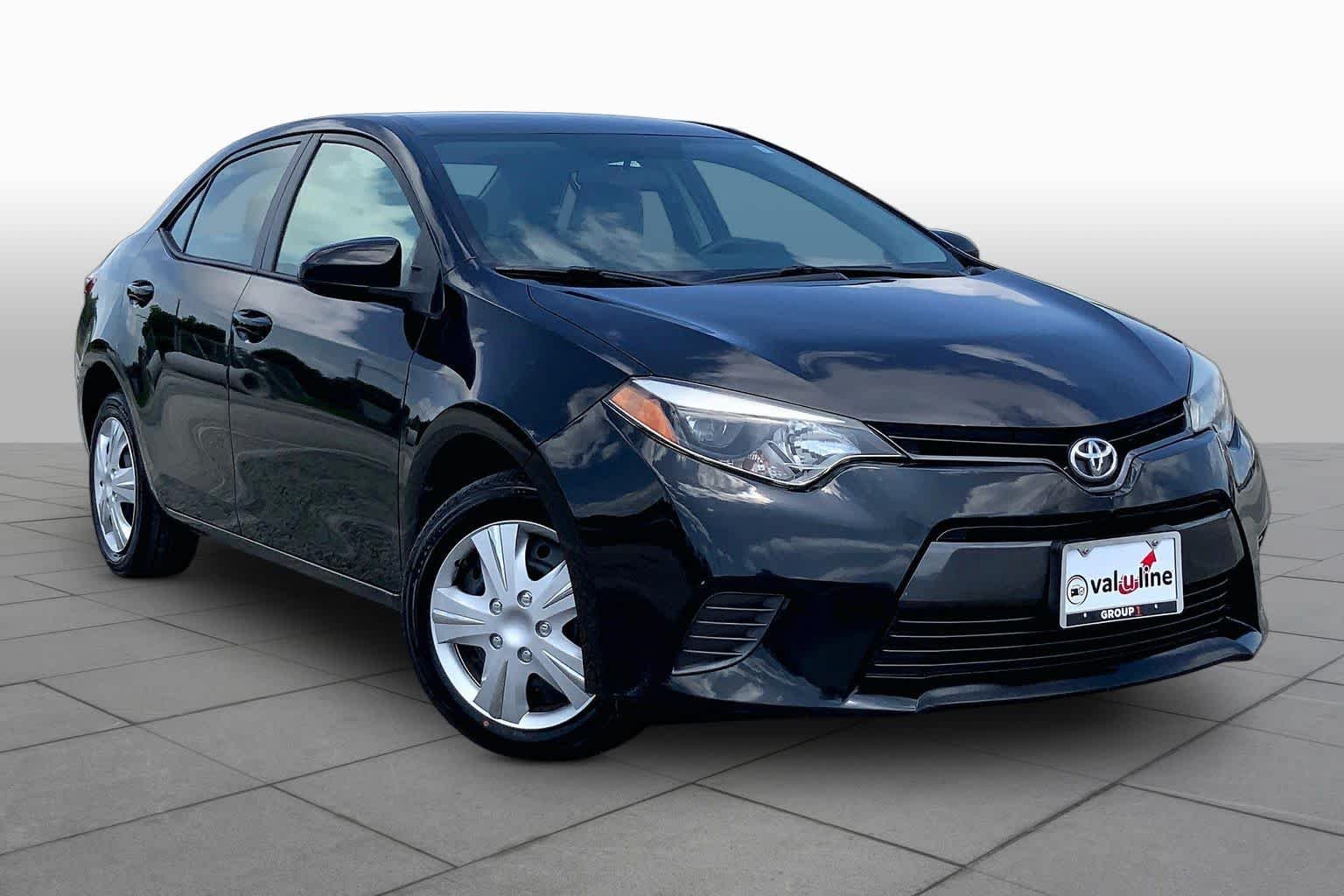 Used 2016 Black Sand Pearl Toyota LE image 3