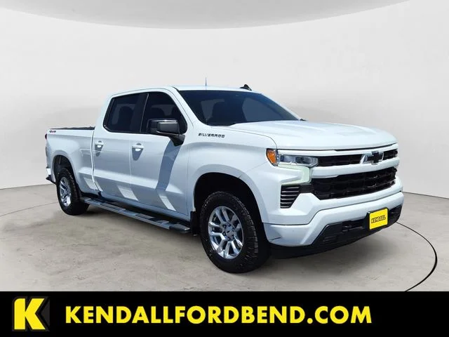 Used 2023 White Chevrolet RST image 3