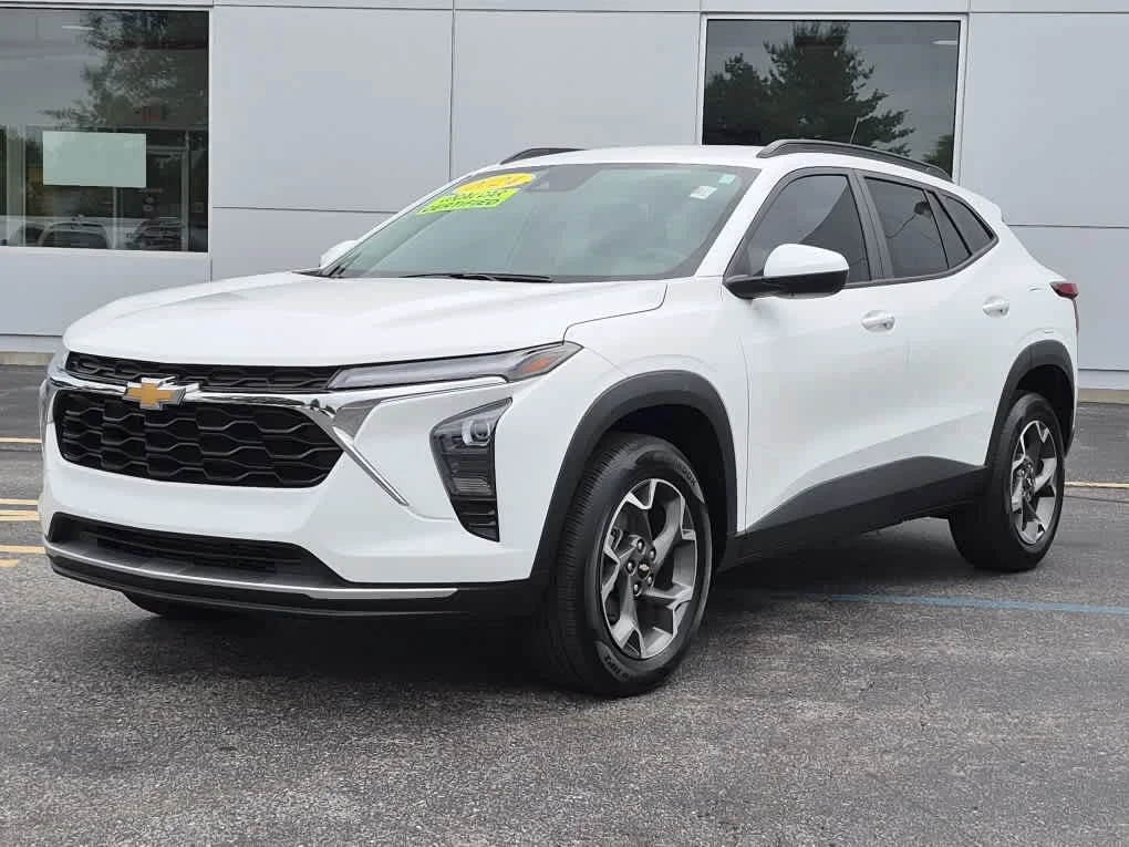 2024 Chevrolet Trax LT