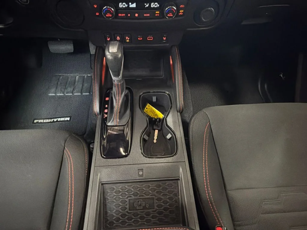 Used 2025 Bluestone Pearl Nissan PRO-X image 20