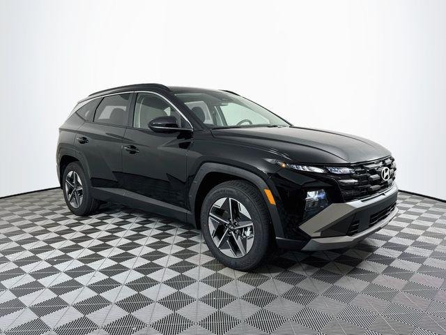 New 2026 Black Hyundai SEL Plus FWD image 10