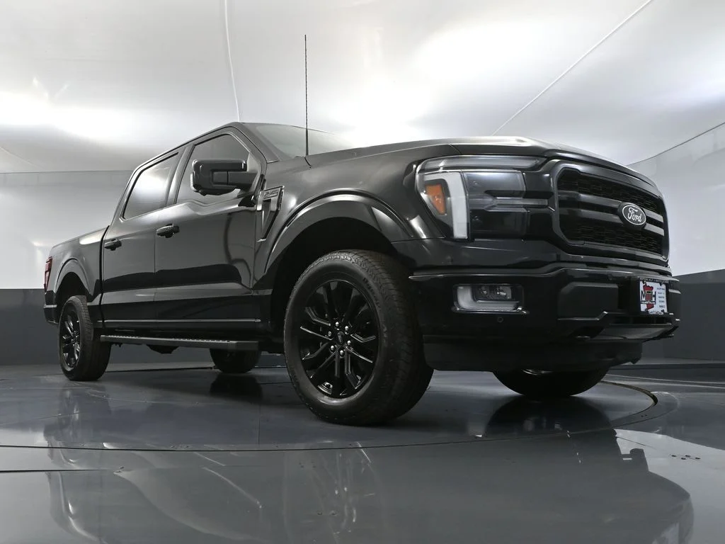 Used 2024 Black Ford Lariat image 55