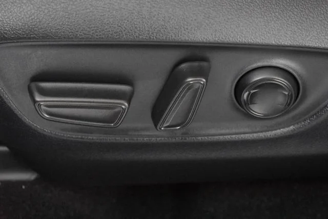 Used 2021 Black Toyota XLE Premium image 15
