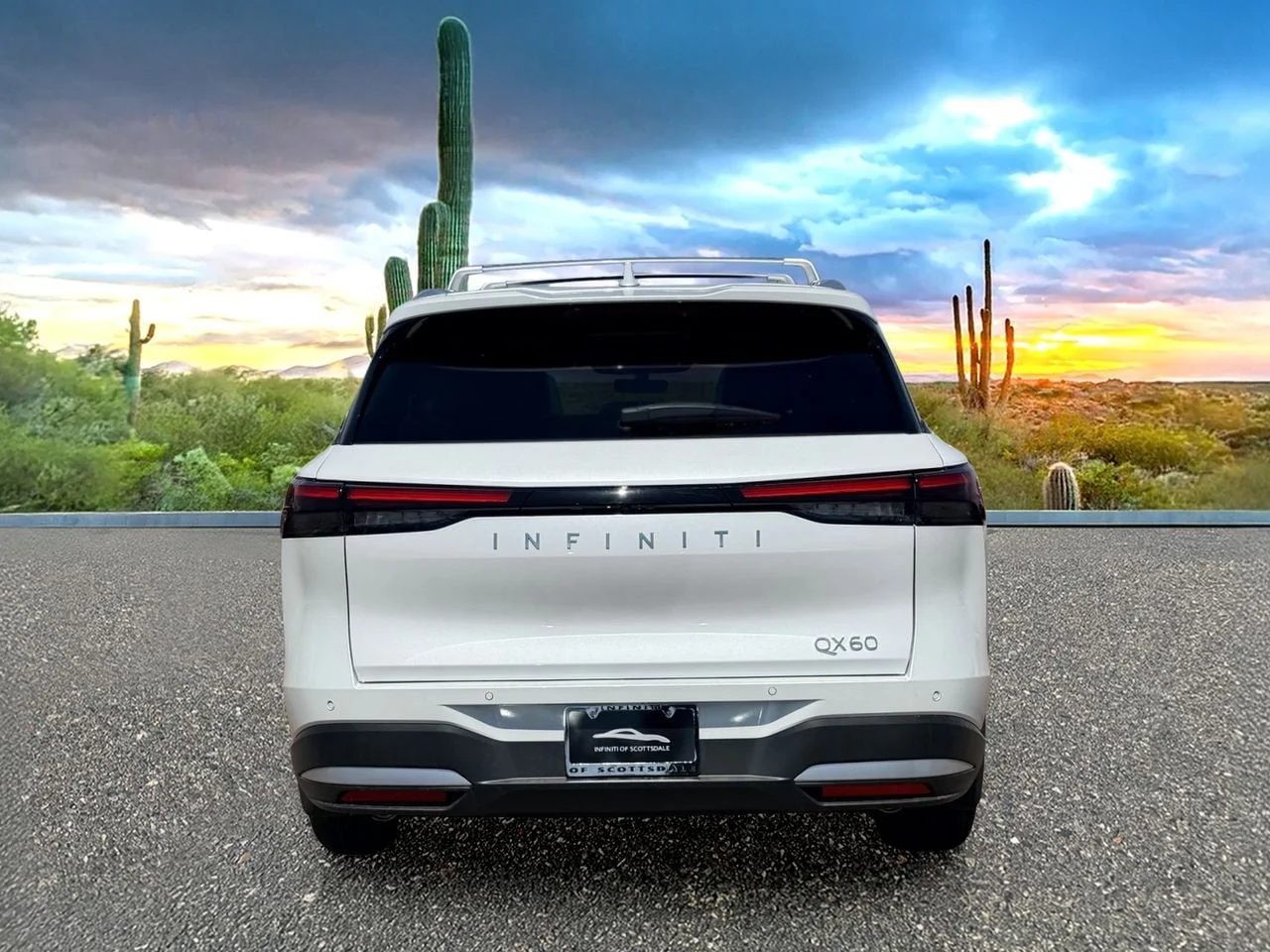 New 2027 RADIANT WHITE INFINITI Luxe FWD image 5