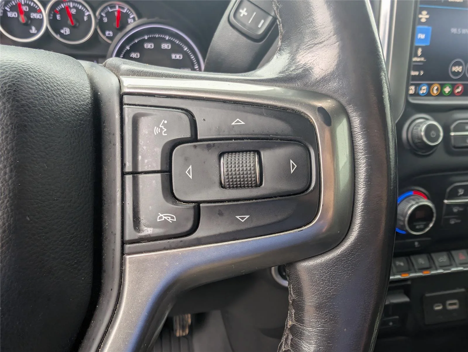Used 2021 RED HOT Chevrolet LT Trail Boss image 27
