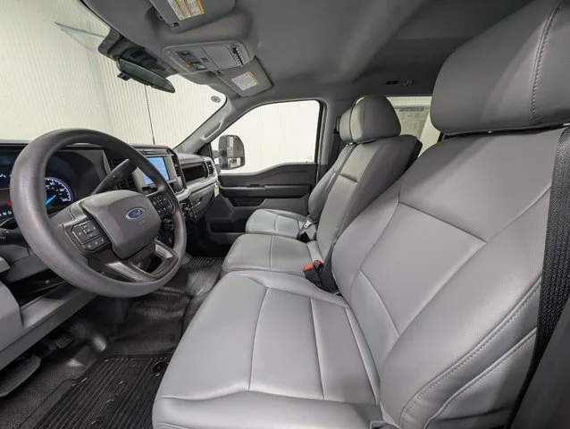 New 2026 Oxford White Ford F-350® XL image 47
