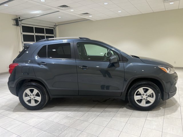 Used 2022 Gray Chevrolet LT image 6