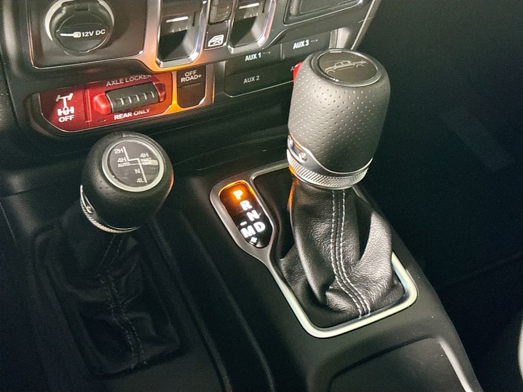 New 2026 Black Clearcoat Jeep Mojave X image 18