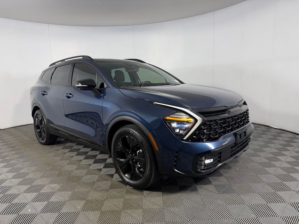 Used 2025 Blue Kia X-Line Prestige image 5