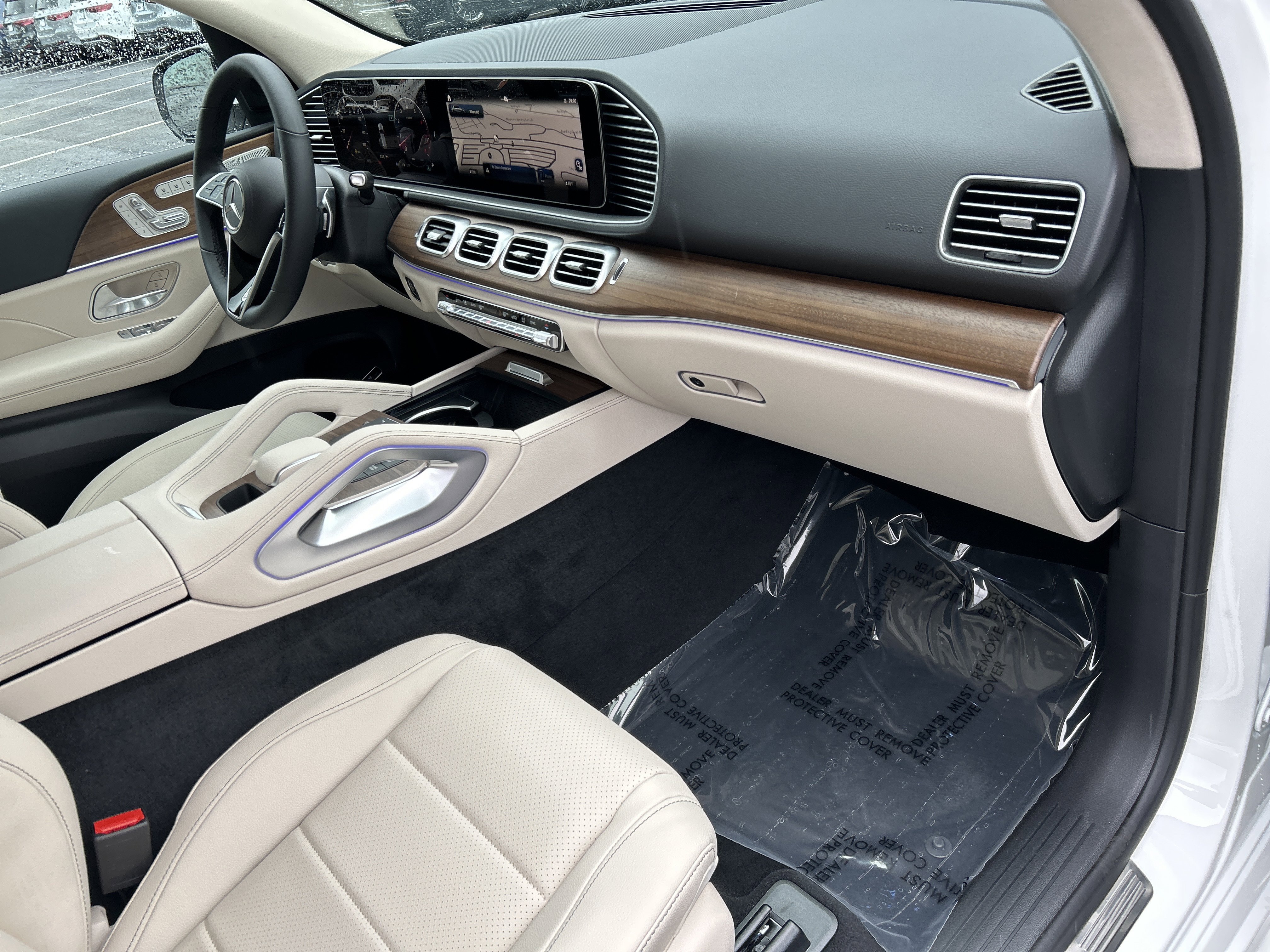 New 2026 Polar White Mercedes-Benz GLE 450 4MATIC® SUV image 42
