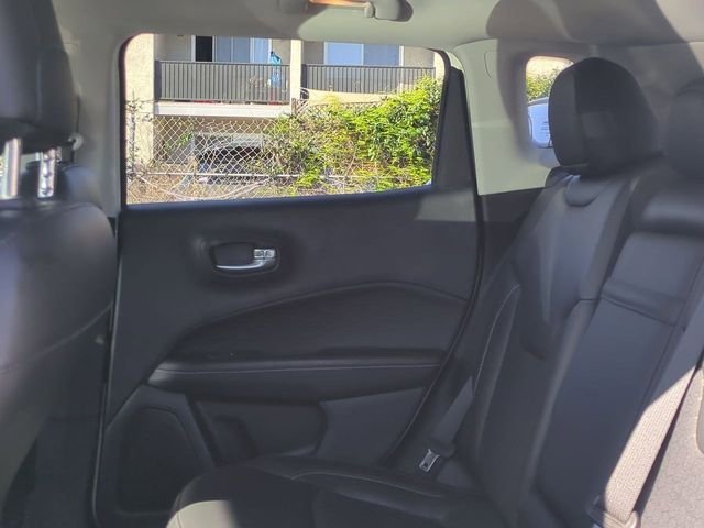 Used 2019 White Clearcoat Jeep Latitude image 22