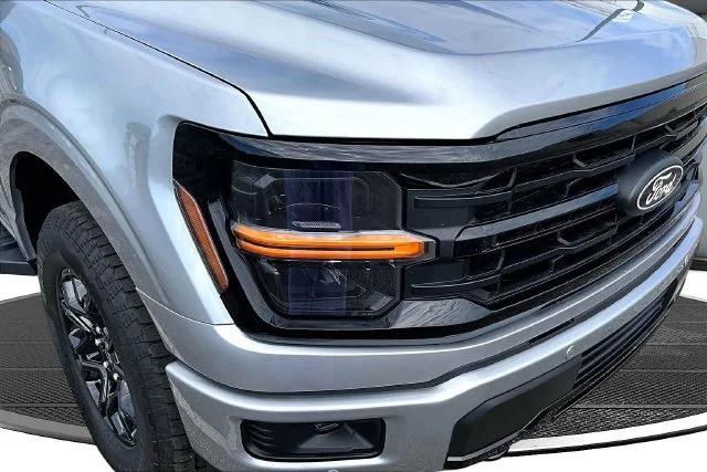 Used 2024 Iconic Silver Metallic Ford XLT image 33